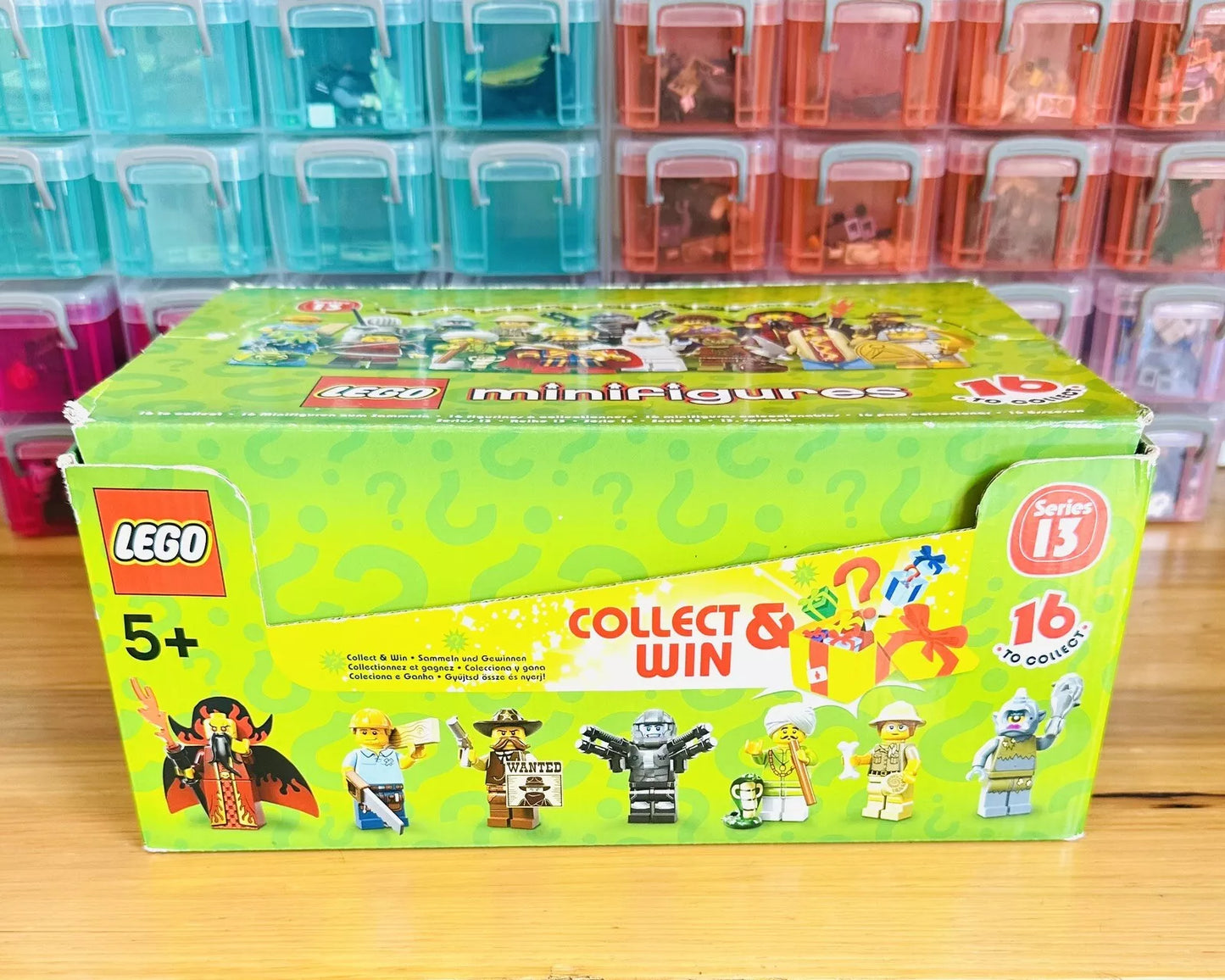 LEGO® Minifigures Series 13, sealed box of 60 figures 6100808 71008